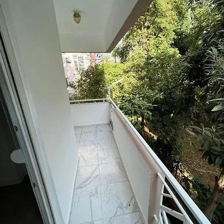 Antalya'nin Nezih Semtinde * 안탈리아